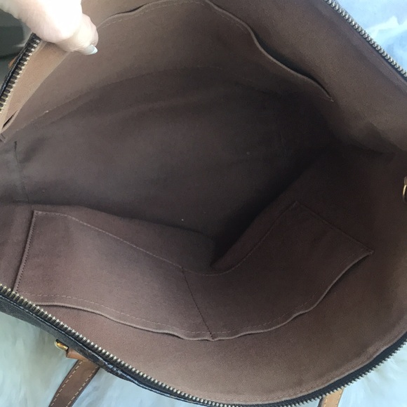 Louis Vuitton Totally MM tote - Picture 6 of 13
